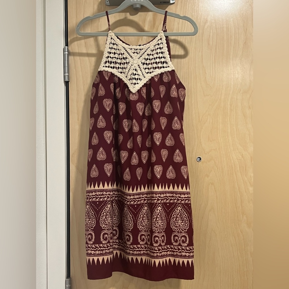 Sweet Rain Maroon Patterned Tunic with Lace Upper Design